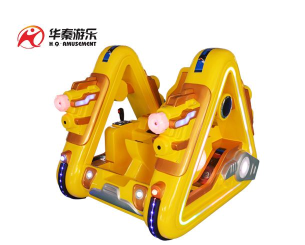 华秦儿童广场机器人           