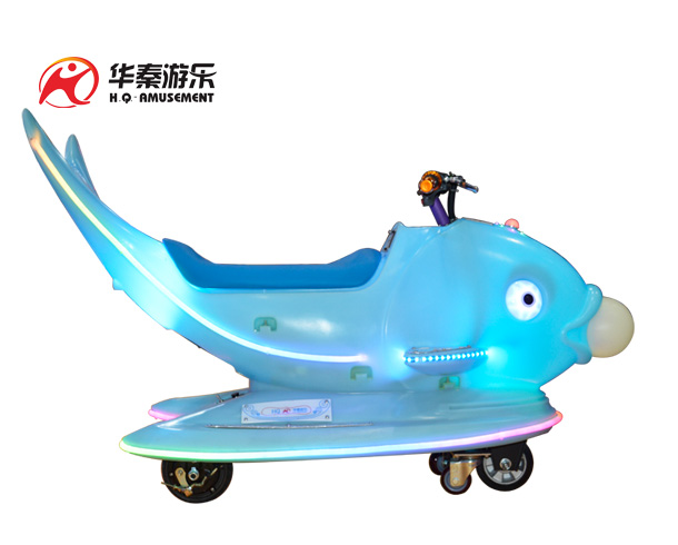 鲤鱼飞车游乐设备     