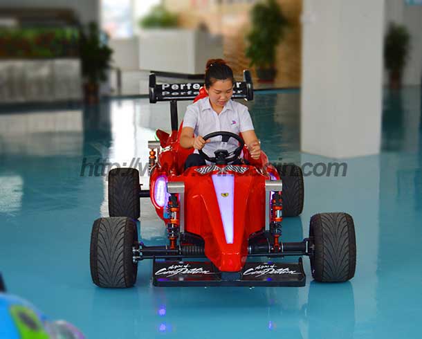 F1赛车碰碰车