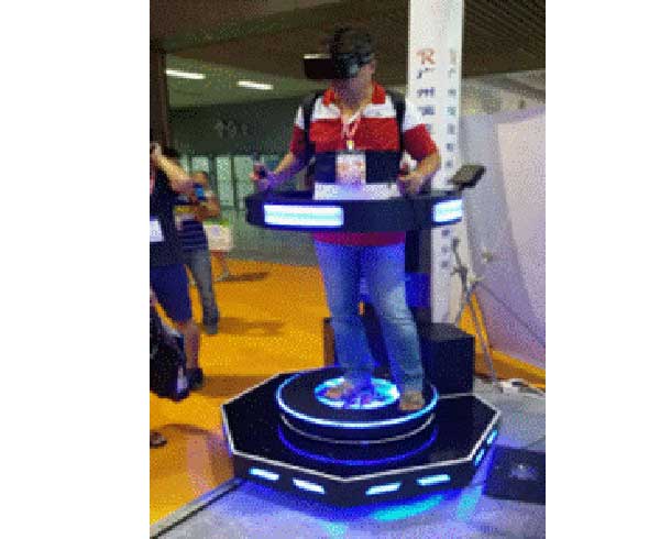 华秦VR游乐设备